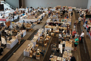 The PulpFest 2016 dealers' room
